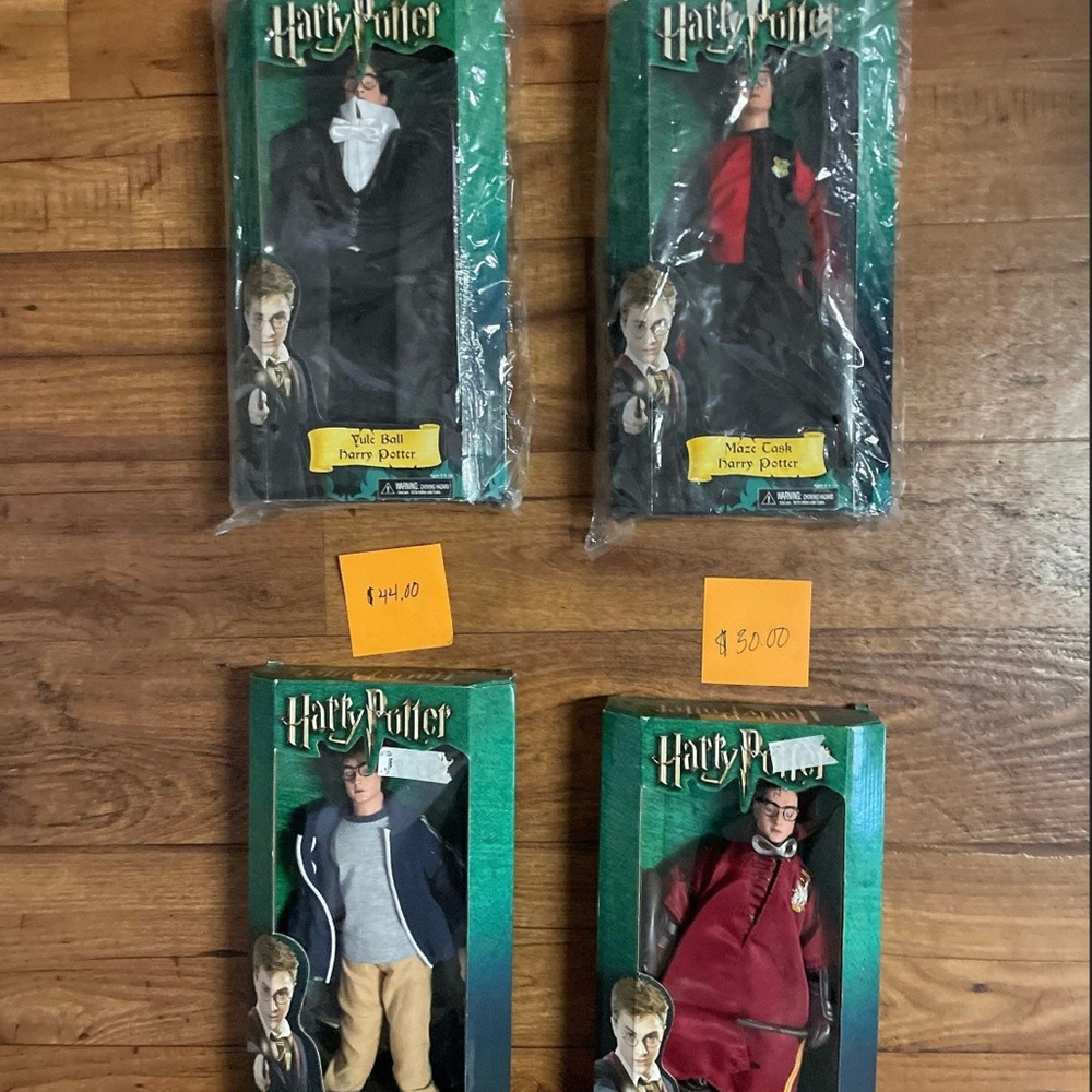Harry Potter• 4 Figures • Limited Edition • New W/ Box